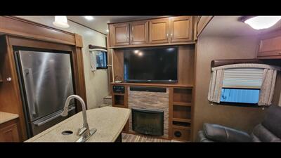 2016 HIGHLAND RIDGE OPEN RANGE 376 FBH - Photo 15 - Aurora, MO 65605