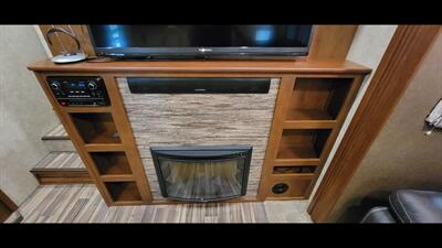2016 HIGHLAND RIDGE OPEN RANGE 376 FBH - Photo 16 - Aurora, MO 65605