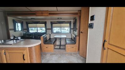 2016 CROSSROADS SUNSET TRAIL 320 BH