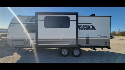 2022 COACHMEN APEX 208BHS   - Photo 5 - Aurora, MO 65605