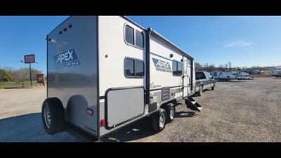 2022 COACHMEN APEX 208BHS   - Photo 8 - Aurora, MO 65605