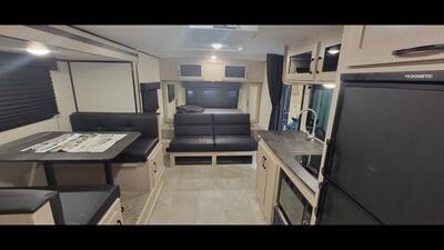 2022 COACHMEN APEX 208BHS   - Photo 13 - Aurora, MO 65605