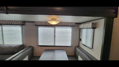 2020 KEYSTONE BULLET PREMIER 34BIPR   - Photo 22 - Aurora, MO 65605