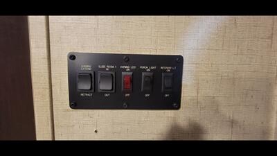 2017 FOREST RIVER SURVEYOR 32RKDS   - Photo 50 - Aurora, MO 65605