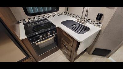 2020 FOREST RIVER ROCKWOOD 2910SB   - Photo 23 - Aurora, MO 65605