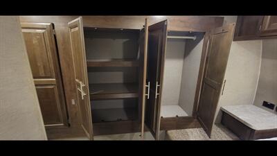 2020 FOREST RIVER ROCKWOOD 2910SB   - Photo 50 - Aurora, MO 65605