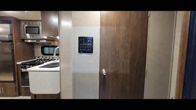 2020 FOREST RIVER ROCKWOOD 2910SB   - Photo 17 - Aurora, MO 65605