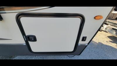 2020 FOREST RIVER ROCKWOOD 2910SB   - Photo 13 - Aurora, MO 65605