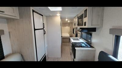 2022 EAST TO WEST SILVER LAKE 20 KRD - Photo 11 - Aurora, MO 65605