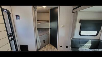 2022 KEYSTONE KODIAK 248 BHSL   - Photo 23 - Aurora, MO 65605
