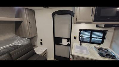 2020 COACHMEN SPIRIT 1943RB - Photo 35 - Aurora, MO 65605