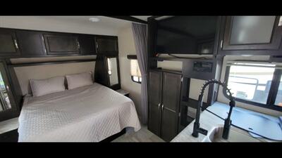 2020 COACHMEN SPIRIT 1943RB - Photo 10 - Aurora, MO 65605