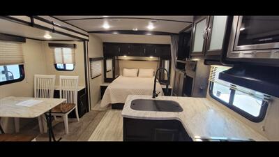 2020 COACHMEN SPIRIT 1943RB - Photo 9 - Aurora, MO 65605