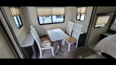 2020 COACHMEN SPIRIT 1943RB - Photo 11 - Aurora, MO 65605