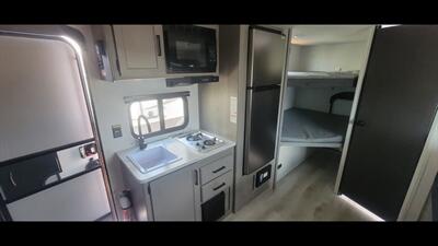 2025 KEYSTONE HIDEOUT 181BH   - Photo 9 - Aurora, MO 65605