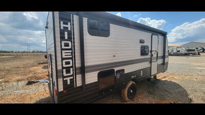 2025 KEYSTONE HIDEOUT 181BH   - Photo 4 - Aurora, MO 65605