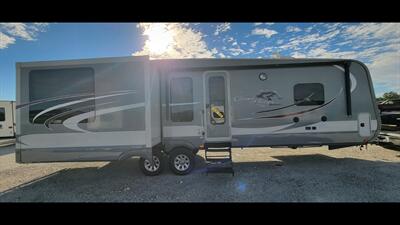 2016 HIGHLAND RIDGE OPEN RANGE 337RLS   - Photo 1 - Aurora, MO 65605