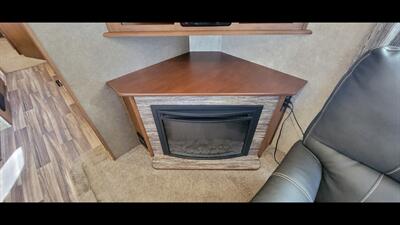 2016 HIGHLAND RIDGE OPEN RANGE 337RLS   - Photo 23 - Aurora, MO 65605