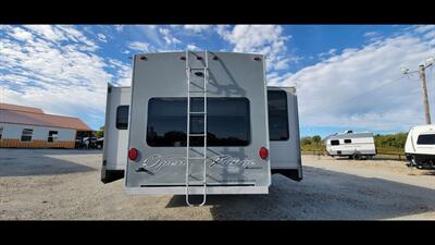 2016 HIGHLAND RIDGE OPEN RANGE 337RLS   - Photo 37 - Aurora, MO 65605