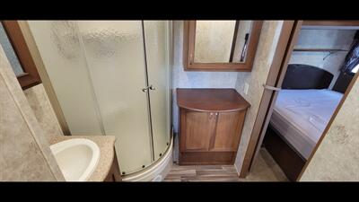2016 HIGHLAND RIDGE OPEN RANGE 337RLS   - Photo 27 - Aurora, MO 65605