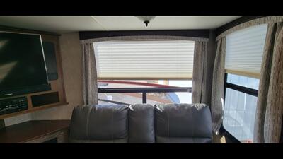 2016 HIGHLAND RIDGE OPEN RANGE 337RLS   - Photo 22 - Aurora, MO 65605