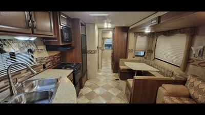 2014 CROSSROADS ZINGER 31SB   - Photo 11 - Aurora, MO 65605