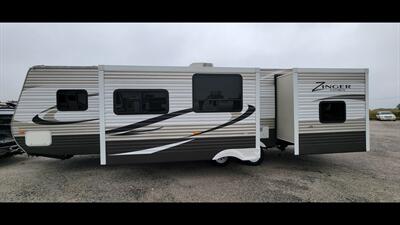 2014 CROSSROADS ZINGER 31SB   - Photo 6 - Aurora, MO 65605