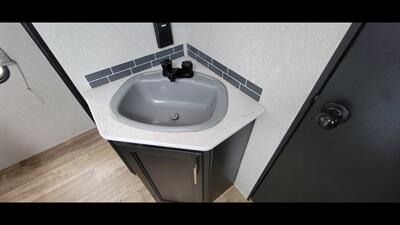 2021 Cherokee Grey wolf 29TE   - Photo 26 - Aurora, MO 65605