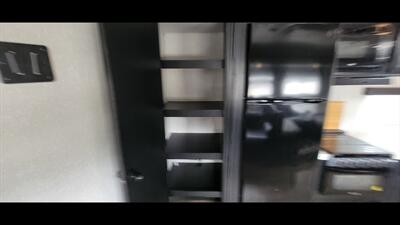 2021 Cherokee Grey wolf 29TE   - Photo 18 - Aurora, MO 65605