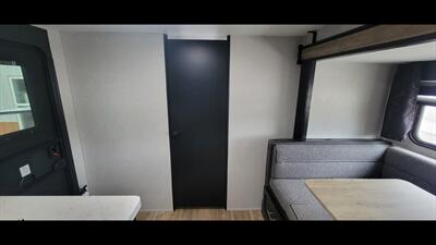 2021 Cherokee Grey wolf 29TE   - Photo 33 - Aurora, MO 65605