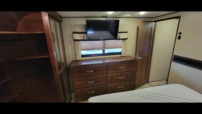 2016 GRAND DESIGN SOLITUDE ST366DEN - Photo 56 - Aurora, MO 65605