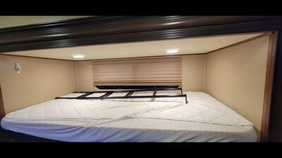 2016 GRAND DESIGN SOLITUDE ST366DEN - Photo 39 - Aurora, MO 65605