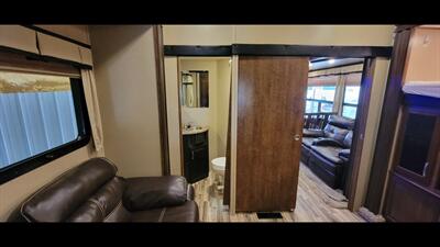 2016 GRAND DESIGN SOLITUDE ST366DEN - Photo 40 - Aurora, MO 65605
