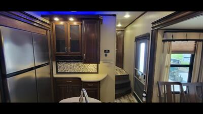 2016 GRAND DESIGN SOLITUDE ST366DEN - Photo 15 - Aurora, MO 65605