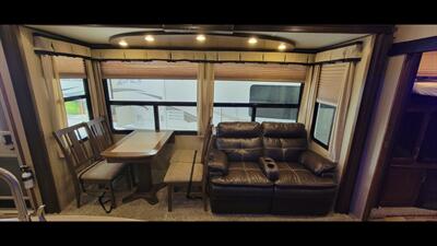 2016 GRAND DESIGN SOLITUDE ST366DEN - Photo 27 - Aurora, MO 65605