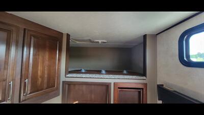 2015 KEYSTONE COUGAR M326 - Photo 24 - Aurora, MO 65605