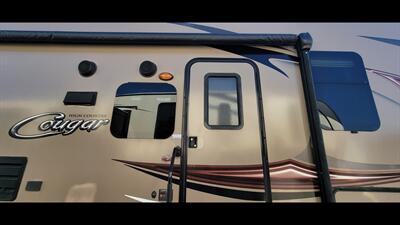 2015 KEYSTONE COUGAR M326 - Photo 10 - Aurora, MO 65605
