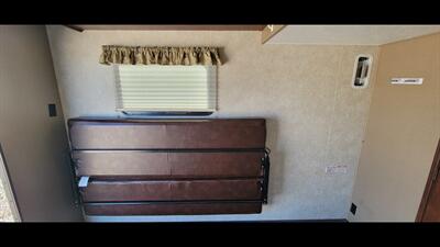 2015 KEYSTONE COUGAR M326 - Photo 16 - Aurora, MO 65605