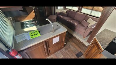 2015 KEYSTONE COUGAR M326 - Photo 21 - Aurora, MO 65605