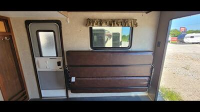 2015 KEYSTONE COUGAR M326 - Photo 18 - Aurora, MO 65605