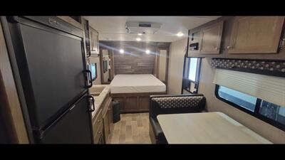 2019 DUTCHMEN COLEMAN 2125BH - Photo 12 - Aurora, MO 65605