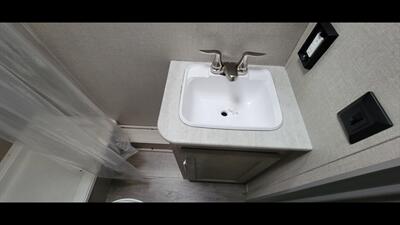 2022 COACHMEN CATALINA 261 BHS   - Photo 31 - Aurora, MO 65605