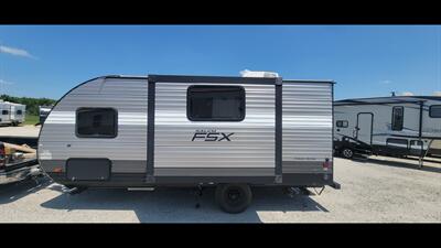 2019 SALEM FSX 200RK   - Photo 5 - Aurora, MO 65605