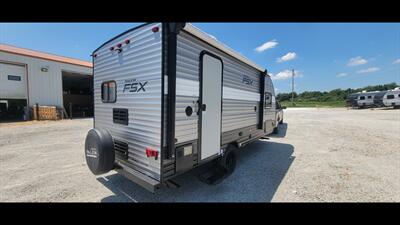 2019 SALEM FSX 200RK   - Photo 8 - Aurora, MO 65605