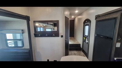 2019 HIGHLAND RIDGE OPEN RANGE LIGHT 335 MBH   - Photo 15 - Aurora, MO 65605