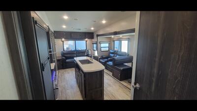 2019 HIGHLAND RIDGE OPEN RANGE LIGHT 335 MBH   - Photo 11 - Aurora, MO 65605