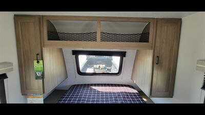 2026 COACHMEN FREEDOM EXPRESS 21SE   - Photo 14 - Aurora, MO 65605