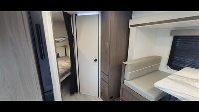 2027 COACHMEN FREEDOM EXPRESS 21SE - Photo 22 - Aurora, MO 65605