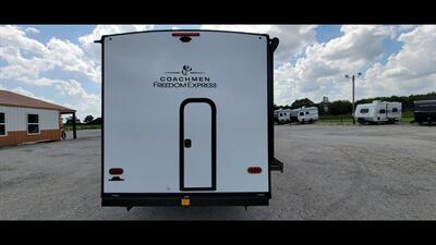 2027 COACHMEN FREEDOM EXPRESS 21SE - Photo 8 - Aurora, MO 65605