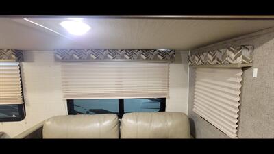 2018 KEYSTONE BULLET PREMIER 29 RKPR - Photo 21 - Aurora, MO 65605
